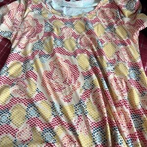 NWOT Floral Lularoe Perect tee XS